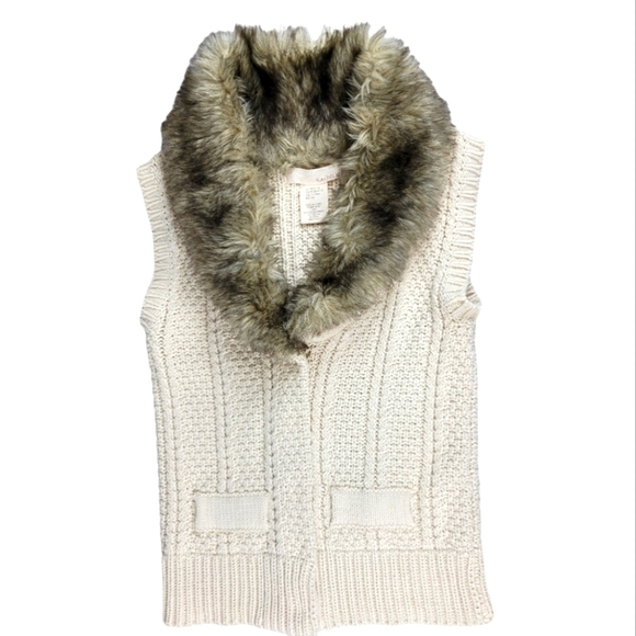 Anthropologie/Kaisely Faux Fur Collar Sleeveless Snap Closure Sweater - Picture 3 of 8